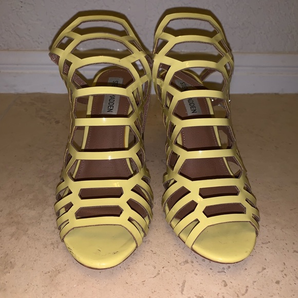 Yellow Steve Madden Heels - Picture 3 of 8